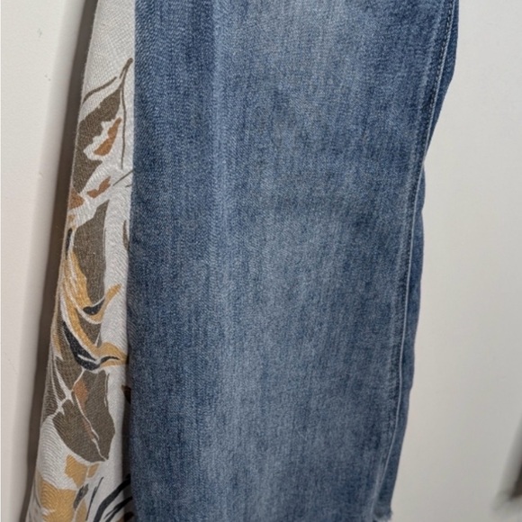 Floral Panel Blue Flare Jeans - Picture 3 of 11